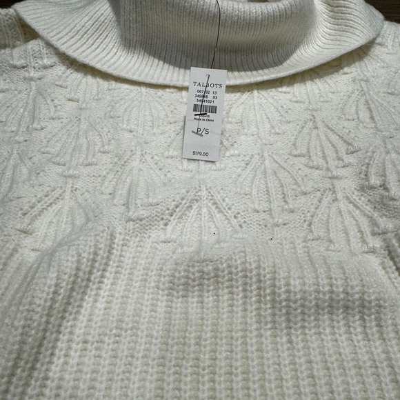 TALBOTS COWLNECK PONCHO, white or forest green - Picture 3 of 7